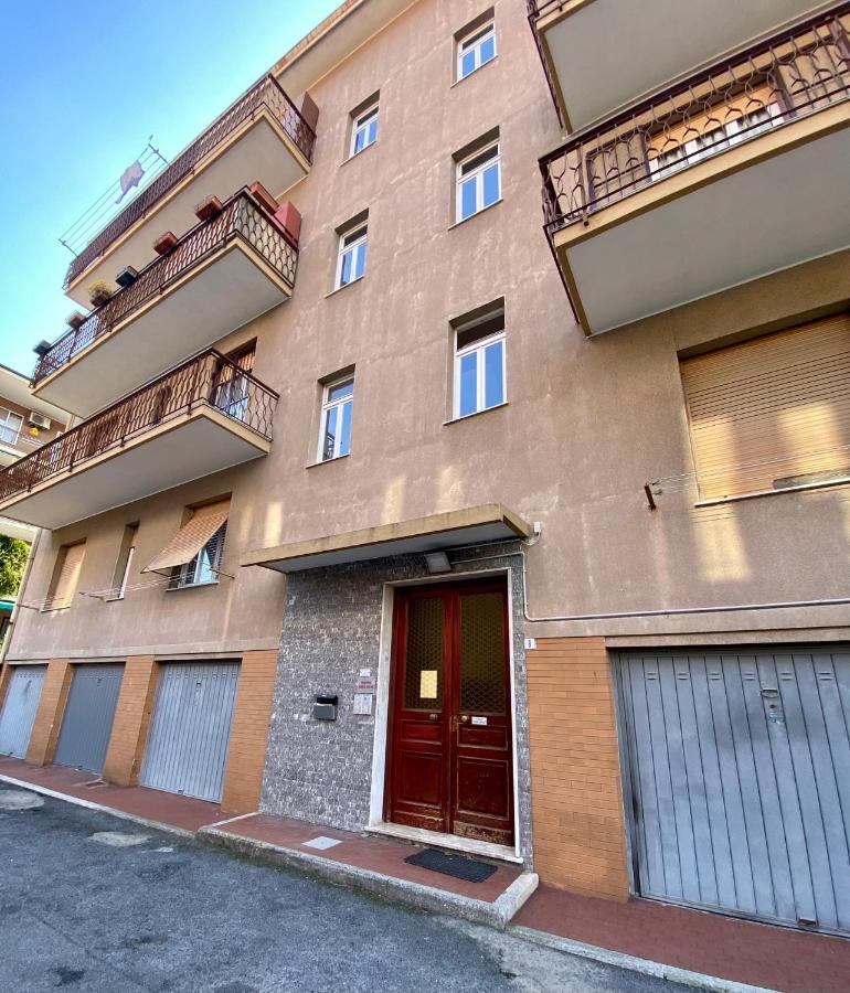 Ferienwohnung Hostdomus - Bilocale Sul Borgo Finale Ligure Exterior foto